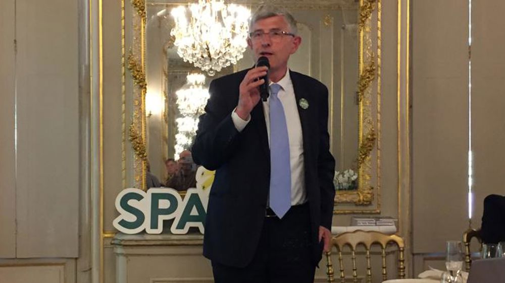 « Tous les halls sont remplis ! »