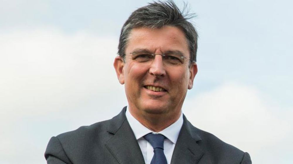 Le président évincé, le conseil de surveillance profondément remanié