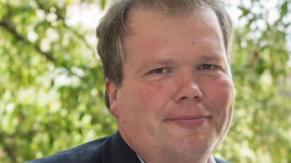 Le député Moreau « se trompe de cible »