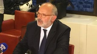 « Nous mettons tout en œuvre pour comprendre » (Lactalis) « Nous mettons tout en œuvre pour comprendre » (Lactalis)