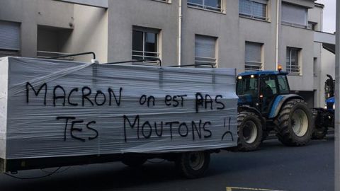 Opérations escargot et déversement de fumier dans plusieurs régions Opérations escargot et déversement de fumier dans plusieurs régions