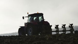 Hausse des cotisations d’environ 4 % pour les exploitants Hausse des cotisations d’environ 4 % pour les exploitants