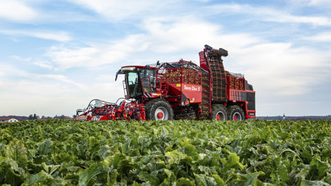 Holmer : la Terra Dos 5 répond à la pénurie de chauffeurs Holmer : la Terra Dos 5 répond à la pénurie de chauffeurs