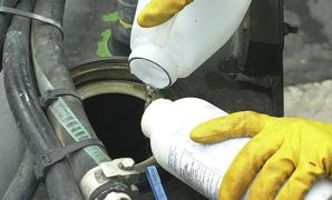 Le projet de loi de financement de la sécurité sociale pour 2023, qui est envoyé au Sénat, contient un amendement visant à faire bénéficier les ayants-droits des enfants victimes des pesticides au Fonds d'indemnisation des victimes des pesticides. Le projet de loi de financement de la sécurité sociale pour 2023, qui est envoyé au Sénat, contient un amendement visant à faire bénéficier les ayants-droits des enfants victimes des pesticides au Fonds d'indemnisation des victimes des pesticides.
