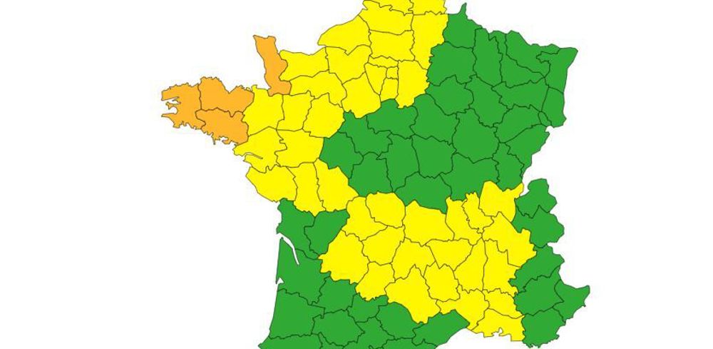 Les Côtes d'Amor, le Finistère, la Manche et le Morbihan sont placés en vigilance orange pour vents violents lundi 31 octobre 2022.