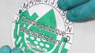 À compter du 1er janvier 2021, le contrôle périodique obligatoire des pulvérisateurs devra avoir lieu tous les trois ans au lieu de tous les cinq ans. © Crodip À compter du 1er janvier 2021, le contrôle périodique obligatoire des pulvérisateurs devra avoir lieu tous les trois ans au lieu de tous les cinq ans. © Crodip