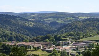 Les élus des zones de montagne et les agriculteurs demandent que les écorégimes de la future Pac rémunèrent l’herbe et les prairies existantes. © Jérôme Chabanne Les élus des zones de montagne et les agriculteurs demandent que les écorégimes de la future Pac rémunèrent l’herbe et les prairies existantes. © Jérôme Chabanne