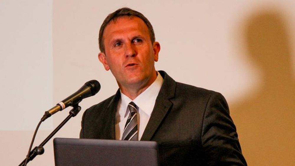 « Pour rester dans le jeu, un agriculteur doit s’organiser pour arriver à faire tourner son entreprise avec 330-340 €/1 000 l de prix d’objectif », estime Vincent Chatellier, économiste spécialisé sur la filière laitière à l’Inra. © Alexis Dufumier/GFA 