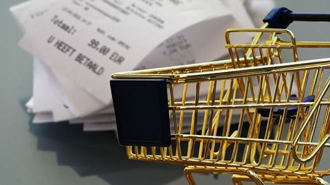 La proposition de la Commission européenne fait l’objet d’un lobbying intense à son encontre de la part grande distribution, témoignent des eurodéputés. La proposition de la Commission européenne fait l’objet d’un lobbying intense à son encontre de la part grande distribution, témoignent des eurodéputés.