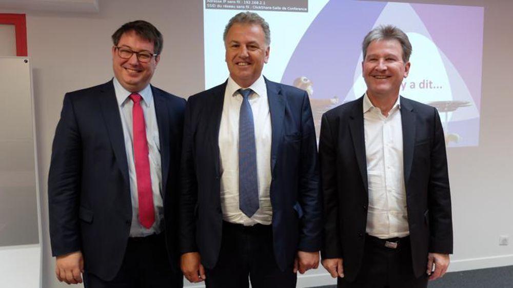 Xavier Astolfi, Olivier de Bohan, et Alain Commissaire, respectivement directeur général adjoint, président, et directeur général de Cristal Union. © H. Parisot/GFA