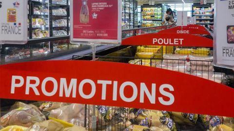 Selon Olivier Dauvers, depuis 2011, la consommation de produits frais baisse en volume, mais progresse en valeur. © Agnès Massiot Selon Olivier Dauvers, depuis 2011, la consommation de produits frais baisse en volume, mais progresse en valeur. © Agnès Massiot