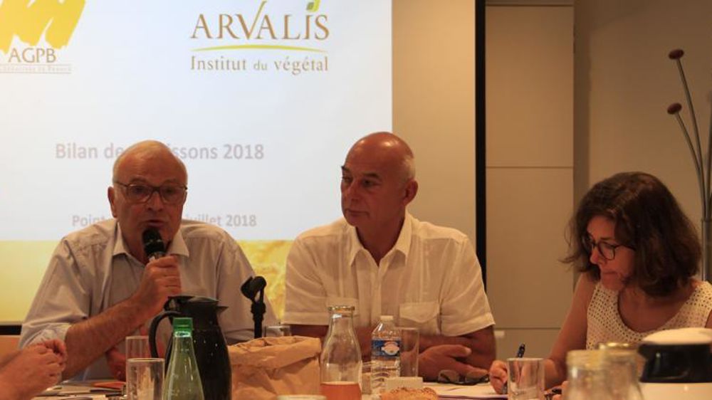 Bilan des moissons de 2018, 26 juillet. Philippe Pinta, président de l’AGPB ; François Jacques, secrétaire général d’Arvalis ; Christine Bar L’Helgouac’h, cheffe du service des qualités et de la valorisation d’Arvalis. © H. Parisot/GFA