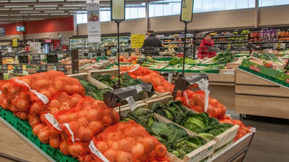 Selon le dernier baromètre Ipsos-Secours populaire publié ce mardi 11 septembre 2018, 27 % des sondés admettent ne pas avoir les moyens financiers de s’acheter quotidiennement des fruits et légumes. © A. Massiot/Reportage