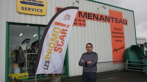 En plus des prestations de travaux agricoles, l’entreprise de Laurent Menanteau, en Vendée, propose la vente de matériels agricoles et de pièces détachées. En plus des prestations de travaux agricoles, l’entreprise de Laurent Menanteau, en Vendée, propose la vente de matériels agricoles et de pièces détachées.
