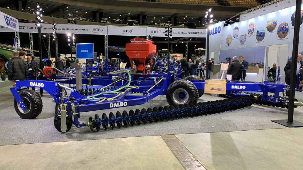 Un déchaumeur à disques sur chaînes nommé Powerchain chez Dalbo