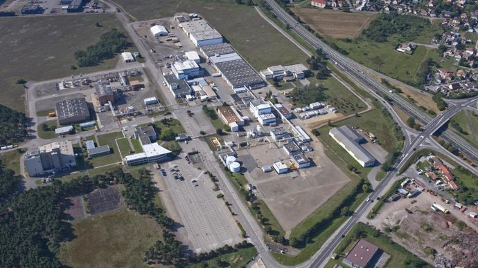 Le nouveau bâtiment construit à Cernay en 2019 abrite la ligne de conditionnement totalement automatisée et adaptée à la forme unique des bidons de la gamme Inatreq active.