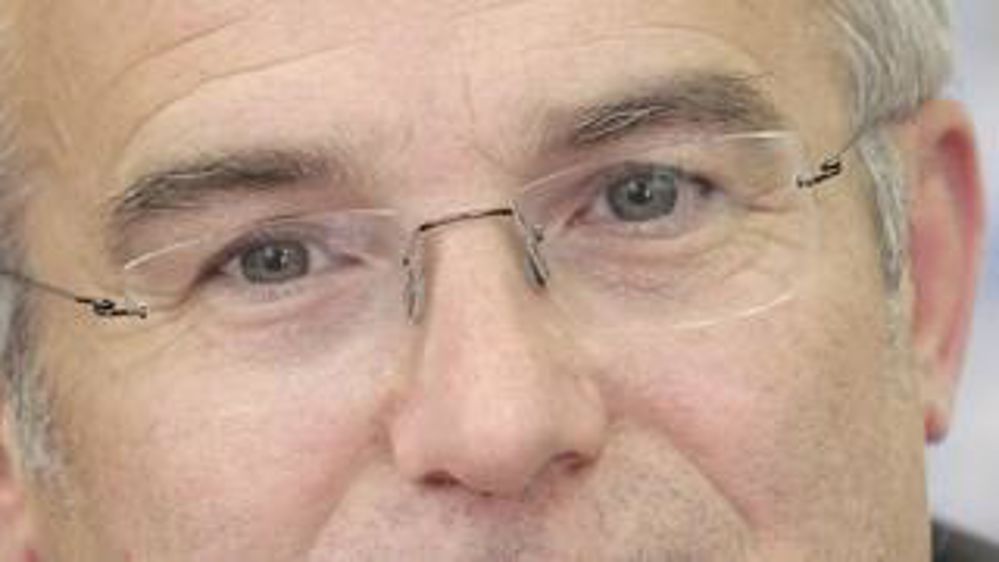 Michel Dantinest reconnu pour son implication à Bruxelles dans les questions agricoles. Il vient d’achever son second mandat de député européen au sein du PPE, le Parti populaire européen, la principale formation du Parlement qui regroupe des démocrates chrétiens, élus de droite et du centre droit. Pour des raisons personnelles et familiales, le maire LR de Chambéry (Savoie) ne s’est pas représenté lors des dernières élections européennes de mai.