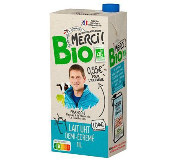 L’accord signé entre la laiterie Saint-Père et l’OP permet un retour aux producteurs de 55 c/l pour le lait estampillé Les Éleveurs vous disent merci !.