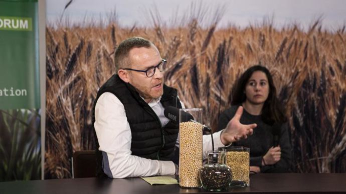 Emmanuel Letesse, à la tête du nouveau pôle agroécologie d’Agora, a annoncé lors de l’Agroforum qui s’est déroulé sous forme de webTV le 2 février : « Une première démarche bas carbone en colza va être proposée cette année aux adhérents. »
