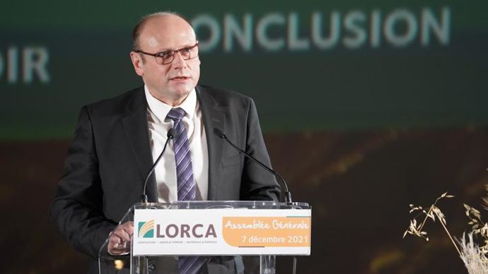 « Depuis dix-huit mois, nous avons démontré notre agilité et notre capacité d’adaptation face à cette crise sanitaire. Il nous faut continuer dans ce sens », s’est félicité Christian Sondag, président du groupe Lorca qui tenait son assemblée générale le 7 décembre. © LORCA