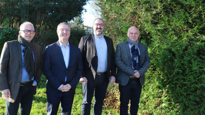 La nouvelle équipe dirigeante de la coopérative Unéal et du groupe Advitam avec, de gauche à droite, Gabriel Delory, vice-président, Cédric Cogniez, DG, Armel Lesaffre, président, et Nicolas Debrabant, vice-président.