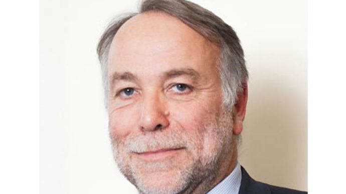 Durant la transition, François Gibon assurera entre autres la gestion politique des dossiers institutionnels ainsi que le management de l'équipe FNA.