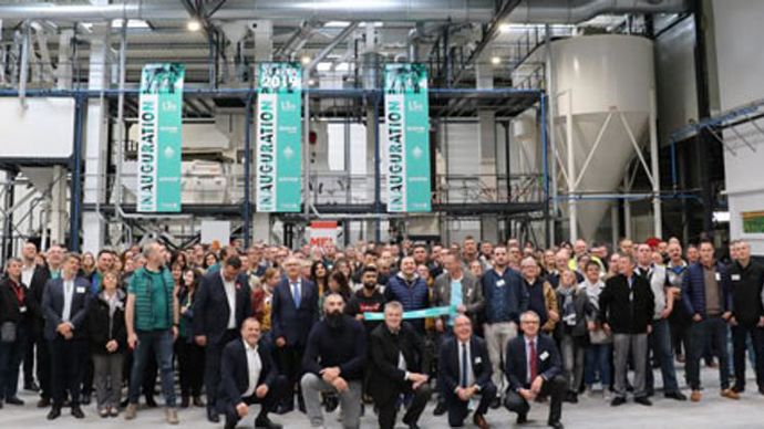 La nouvelle station de la Chapelle-d'Armentières va trier, traiter et conditionner 30 000 q de semences de colza, mais aussi d'autres espèces. © B. CAILLIEZ