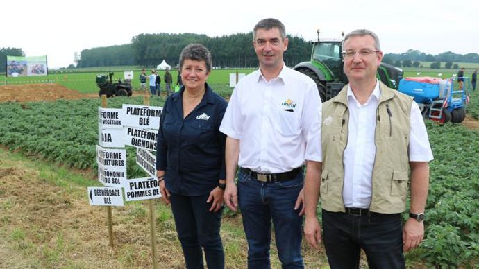 De gauche à droite, Françoise Boussinesq, directrice opérationnelle d’Unéal, Bertrand Hernu, président, et Cédric Cogniez, directeur général. © B. CAILLIEZ