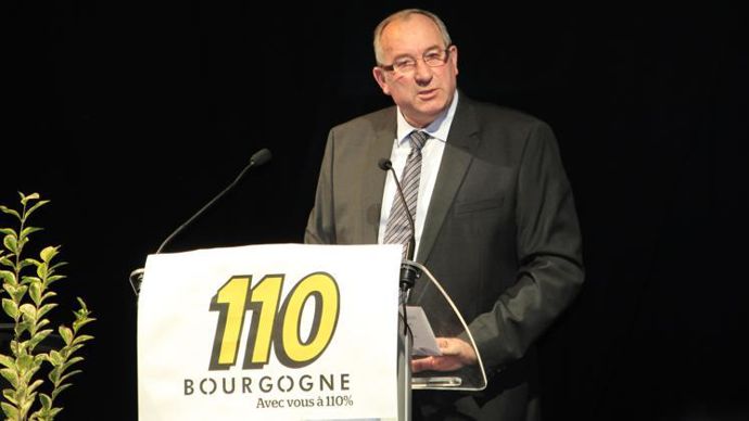 Gérard Delagneau, président de 110 Bourgogne, s’est adressé au gouvernement, lors de l’AG du 6 décembre : « De grâce, engagez-vous pour sauver notre agriculture ! » © L. PETIT