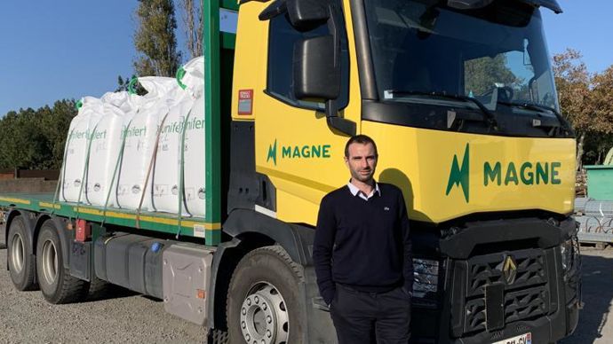 Denis Bost, 42 ans, aura avant tout une mission commerciale chez Magne.