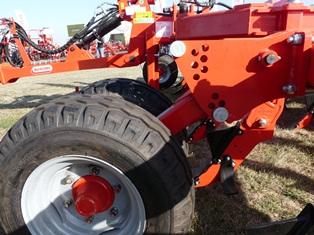 Réglage de la profondeur de travail du décompacteur Diablo