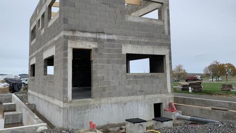 Le futur local d’agréage sera équipé de deux ponts-bascules et de deux sondes de prélèvement automatique. © R. FOURREAUX