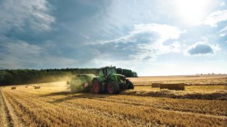 Fendt sort une presse à haute densité modèle 2023 améliorée. Fendt sort une presse à haute densité modèle 2023 améliorée.