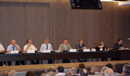 Assemblée pleinière de l'Apca présidée par Guy Vasseur, président.