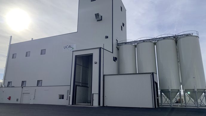 L’usine Ucal Stockage et Protéines, à Varennes-sur-Allier (Allier), associe des technologies naturelles de cuisson et de pression mécanique, à chaud et à froid, sans utilisation de solvants.