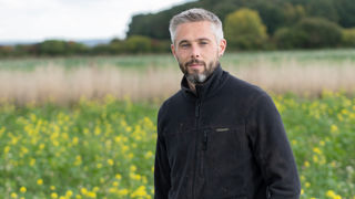 « Avec mon projet d'exploitation, je suis arrivé quatrième du concours graines d'agriculteurs de 2022 sur le thème ''acteurs de la préservation des ressources naturelles'' », souligne Quentin Le Guillous, agriculteur dans l'Eure-et-Loir. « Avec mon projet d'exploitation, je suis arrivé quatrième du concours graines d'agriculteurs de 2022 sur le thème ''acteurs de la préservation des ressources naturelles'' », souligne Quentin Le Guillous, agriculteur dans l'Eure-et-Loir.