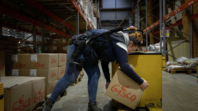 Filiale de Gersycoop, Gasco a équipé d'un exosquelette Maeva Cabandé, souffrant du dos, et est prête à en proposer à d'autres salariés.