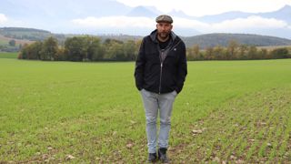 La rotation longue avec des prairies est la clé du système céréalier bio de Frédéric Revol.