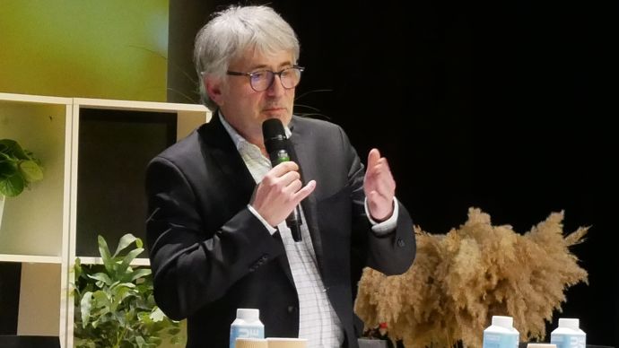 Arterris devra sans doute faire face, cette année, à une chute de son chiffre d'affaires à cause de la sécheresse. « On est peut-être, à mi-parcours, sur la plus mauvaise année de l'histoire de notre entreprise, après avoir vécu la meilleure », a admis, jeudi 9 février, à Toulouse, le directeur général, Christian Reclus.