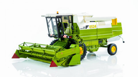 Autocult : la moissonneuse-batteuse Fortschritt E524 en 1/32e Autocult : la moissonneuse-batteuse Fortschritt E524 en 1/32e