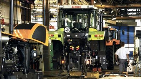 Claas souffle ses 20 bougies et près de 200 000 tracteurs fabriqués au Mans Claas souffle ses 20 bougies et près de 200 000 tracteurs fabriqués au Mans