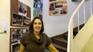 Fabienne Laborde-Milaa, bénévole à l'association Paroles de Femmes, dans les locaux de l'association à Gaillac (Tarn). Fabienne Laborde-Milaa, bénévole à l'association Paroles de Femmes, dans les locaux de l'association à Gaillac (Tarn).