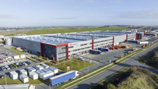 Kramp France a inauguré le 5 avril 2023, l'extension de 6 200 m² de son site situé à Poitiers. Kramp France a inauguré le 5 avril 2023, l'extension de 6 200 m² de son site situé à Poitiers.