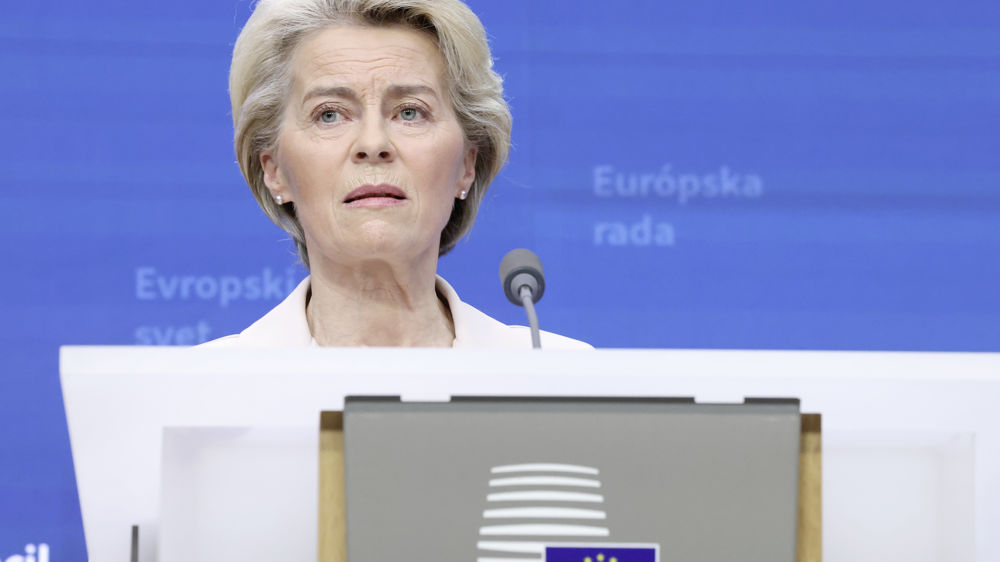 La présidente de la Commission européenne Ursula von der Leyen a proposé de débloquer 100 millions d’euros en plus pour soutenir les pays les plus affectés par l'afflux de céréales ukrainiennes. La présidente de la Commission européenne Ursula von der Leyen a proposé de débloquer 100 millions d’euros en plus pour soutenir les pays les plus affectés par l'afflux de céréales ukrainiennes.