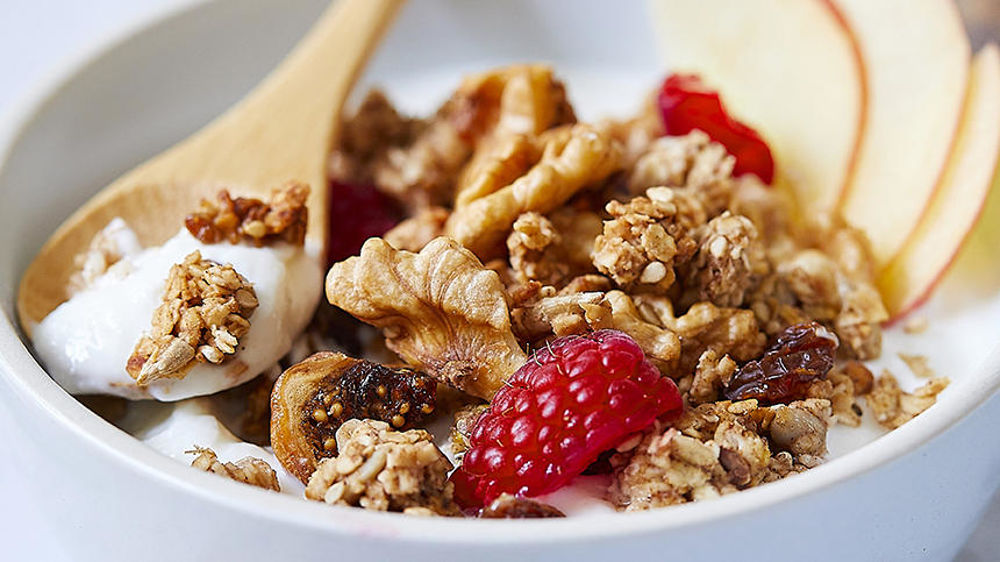 Granola aux noix de Grenoble AOP.