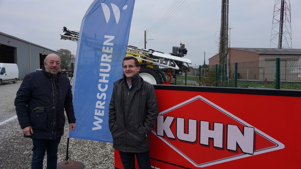 Éric Werschuren (à gauche) a passé la main à Geoffroy Houette (à droite) pour poursuivre l’histoire de l’entreprise Werschuren à Dol-de-Bretagne (Ille-et-Vilaine).