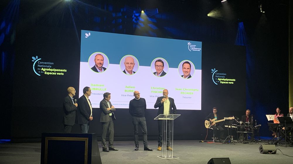 De g. à d. : De gauche à droite : Jean-Christophe Regnier, trésorier ; Christian Fischer, vice-président ; Julien Burel, vice-président et Damien Dubrulle, président. 
