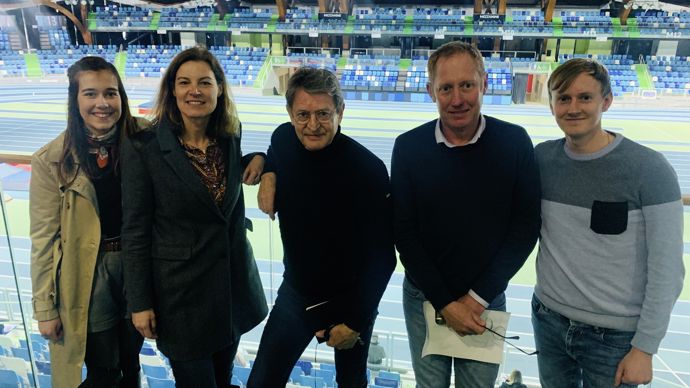 L'évènement, coordonné par le service communication d'Advitam (Perrine Bouclet, alternante dédiée à ce projet, et Elise Démaret, directrice communication), n'a pas hésité à s'entourer de partenaires du milieu sportif telles que l'Arena stade couvert de Liévin, représentée par son directeur Jean-Marie Petitpré (au centre) et son régisseur Victorien Pringere (à droite), et de la Ligue des Hauts de France d'athlétisme (Sylvian Michel, directeur adjoint, 2e à droite).