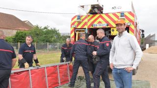 Rodolphe Bourgeot, céréalier à Poisvilliers, participe aux formations avec les pompiers pour savoir mieux agir en cas d’incendie. Rodolphe Bourgeot, céréalier à Poisvilliers, participe aux formations avec les pompiers pour savoir mieux agir en cas d’incendie.