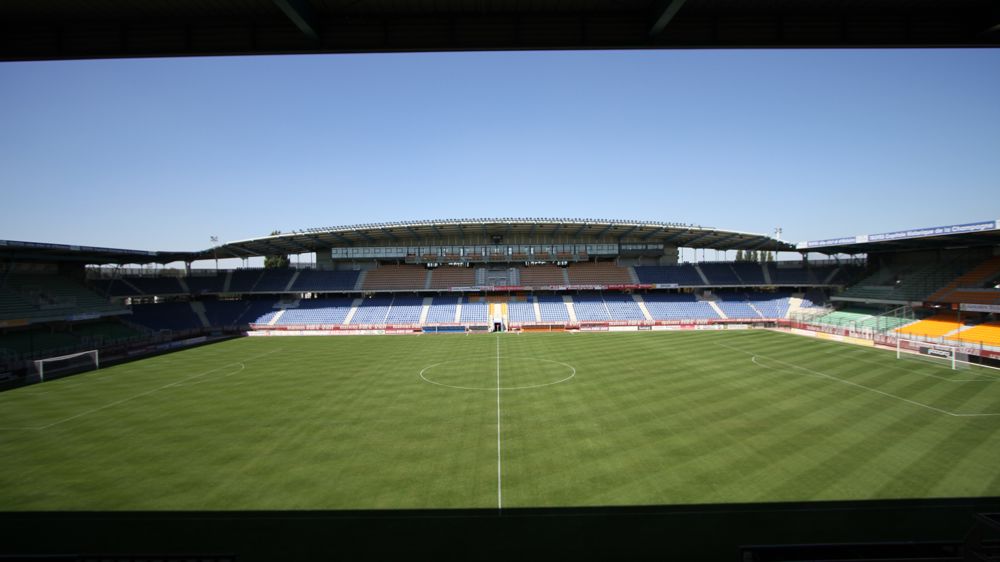 Le stade de l'Aube à Troyes, un des premiers à avoir fait confiance à Natural Grass.